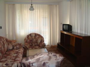 Afbeelding uit fotogalerij van Diana Hotel in Gŭlŭbovo +15 foto's