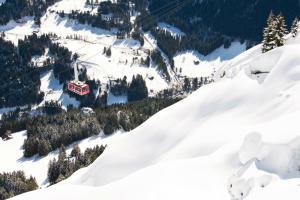 Bel appartement au centre de Champéry avec vue خلال فصل الشتاء