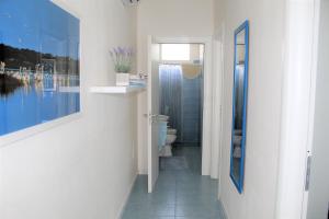 Koupelna v ubytování villino sabbia d'oro