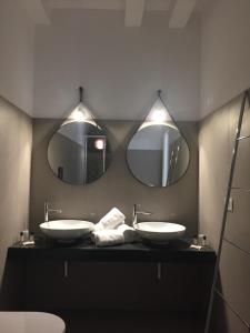 Bilik mandi di Paolino Exclusive Rooms