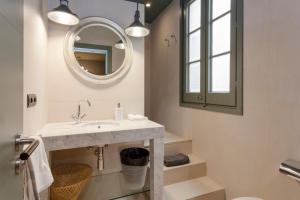 ห้องน้ำของ Unique Rentals - Luxurious Oasis