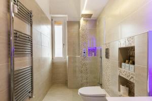 A bathroom at New Capolinea 5 - Apartment