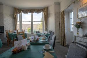 Χώρος καθιστικού στο Lyndale Guest House