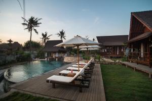 Bazén v ubytování D'byas Dream Beach Club and Villa nebo v jeho okolí