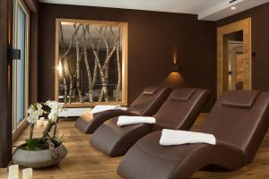 Spa dan/atau kemudahan kesihatan lain di "Haus Enzian" - Annehmlichkeiten von 4-Sterne Familien-und Wellnesshotel Viktoria können mitgenutzt werden