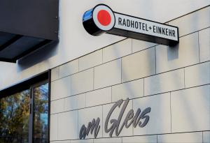 Certifikát, hodnocení, plakát nebo jiný dokument vystavený v ubytování Radhotel am Gleis