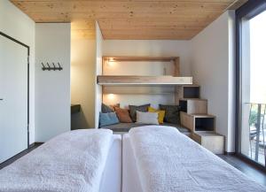 Postel nebo postele na pokoji v ubytování Radhotel am Gleis + 37 fotografií