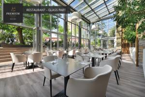 PREMIUM Wellness & Wine Hotel Znojmo餐厅或其他用餐的地方
