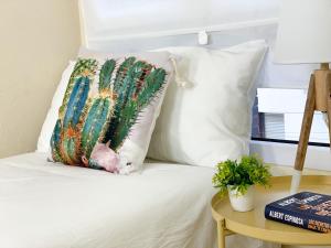 Postel nebo postele na pokoji v ubytování Cosy Flats Alicante