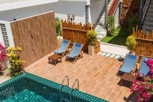 Bazén v ubytování Yao Yai Beach Resort nebo v jeho okolí