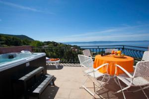 Gallery image of panoramic sea view house in Tučepi +51 photos