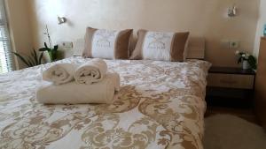 Un pat sau paturi într-o cameră la Malavi University apartment Ruse! Comfort&clean!