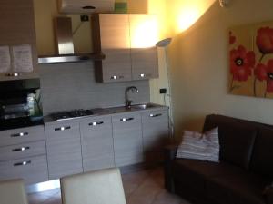 A kitchen or kitchenette at Il Ghetto Farm Holiday
