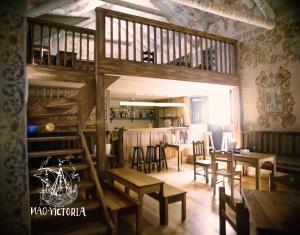 Restaurace v ubytování Nao Victoria Hostel