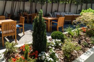 Zahrada ubytování Best Western Premier Natalija Residence