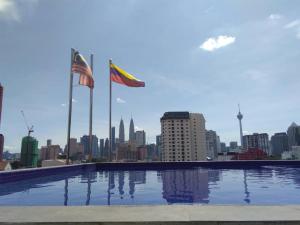 Bazén v ubytování Leo Palace Hotel Classic Wing, WTC Kuala Lumpur nebo v jeho okolí