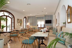 TV a/nebo společenská místnost v ubytování Hotel Marina