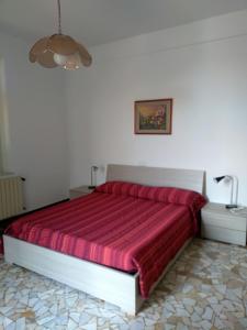 A bed or beds in a room at Stunning Aptm in Villa