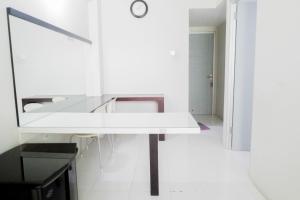 Φωτογραφία από το άλμπουμ του 2BR Apartment at Dian Regency By Travelio σε Keputih +9 φωτογραφίες