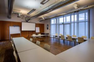 Poslovni prostori in/oz. konferenčna soba v nastanitvi Orange Wings Krems