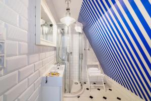 Łazienka w obiekcie Apartamenty Portowe