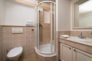 Łazienka w obiekcie Apartamenty Portowe