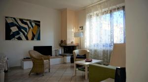 Et opholdsområde på A 20 mt dal mare con ombrellone e sdraio in spiaggia