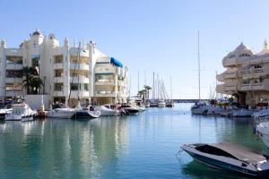Fotografia z galérie ubytovania Puerto Marina Deluxe v destinácii Benalmádena