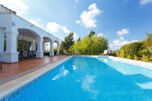 Basen w obiekcie Arcos Gardens Sol Rent Golf lub w pobliżu