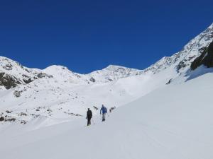 Rifugio Ghiacciaio dei Forni v zimě