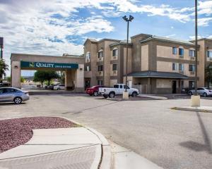 Foto da galeria de Quality Inn & Suites Yuma em Yuma