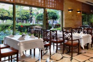 Restoran atau tempat makan lain di Gloria Golf Resort - Kids Concept