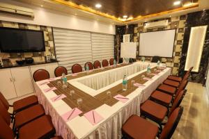 Gallery image of Jyoti Dwelling Hotel in Mumbai