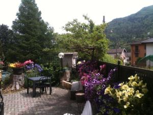 Nespecifikovaný výhled na hory nebo výhled na hory při pohledu z bed and breakfast