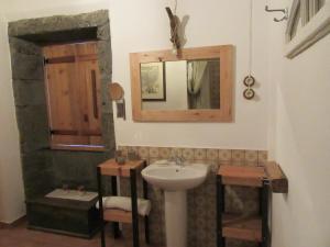 Ett badrum på O Antigo Lagar