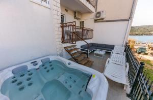 Balkón nebo terasa v ubytování Apartments Mate