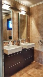 Kúpeľňa v ubytovaní DreamView Luxury 4br Villa