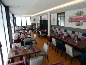 Posezení v ubytování Hotel Restaurant Rosengarten