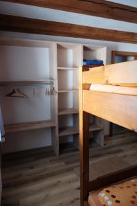 Letto o letti in una camera di Seebachhaus