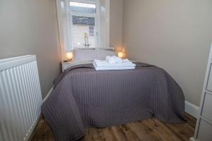 Gallery image of Am Meadhan - Comet Apartments in Helensburgh