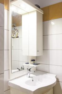 Kúpeľňa v ubytovaní Koronisia Apartments