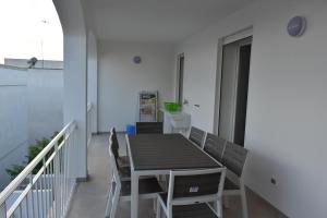 Rõdu või terrass majutusasutuses Casa mare Torre Pali Salento