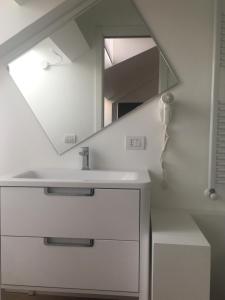Kép CORSO VENEZIA APARTMENT szállásáról Milánóban a galériában