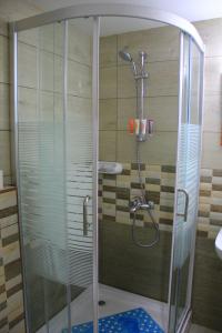 Ένα μπάνιο στο Shami Plaza Hotel +39 φωτογραφίες