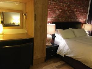 Gallery image of Abbeyvilla Guesthouse Room Only in Adare