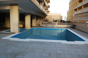 Villa Hortensia - Primera linea playa la concha tesisinde veya buraya yakın yüzme havuzu