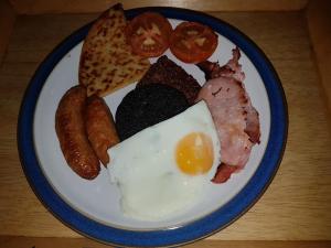 Food at or somewhere near the bed & breakfast 