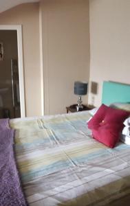 A bed or beds in a room at St.Ebba B&B 