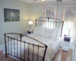 Gallery image of West Gate Bed and Breakfast in Gananoque