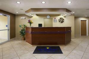 Лоби или рецепция в Microtel Inn & Suites by Wyndham Lithonia/Stone Mountain